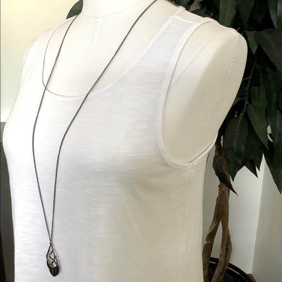 🔥Pretty White tank top - Picture 4 of 7